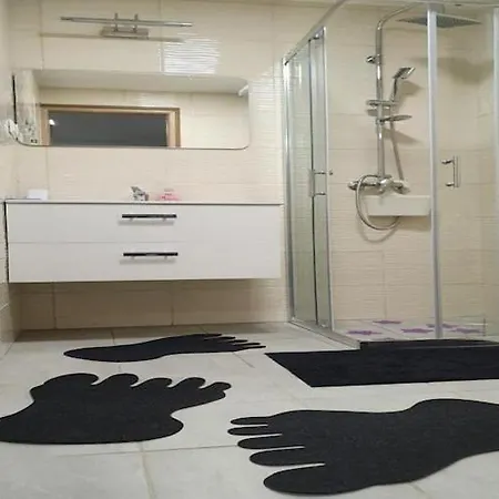 Comfortable Home, Sauna, Fishing Pond Ferienhaus *