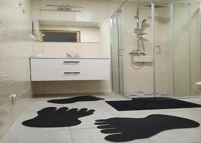 Comfortable Home, Sauna, Fishing Pond Tatil Evi *