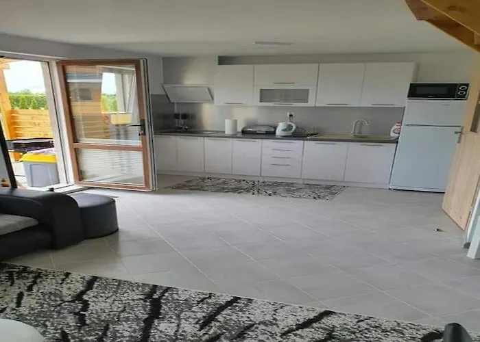 Comfortable Home, Sauna, Fishing Pond Tatil Evi *